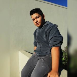 Meet your Posher, Cris